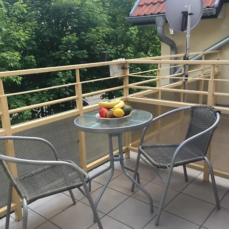 Przy Plazy Apartment *